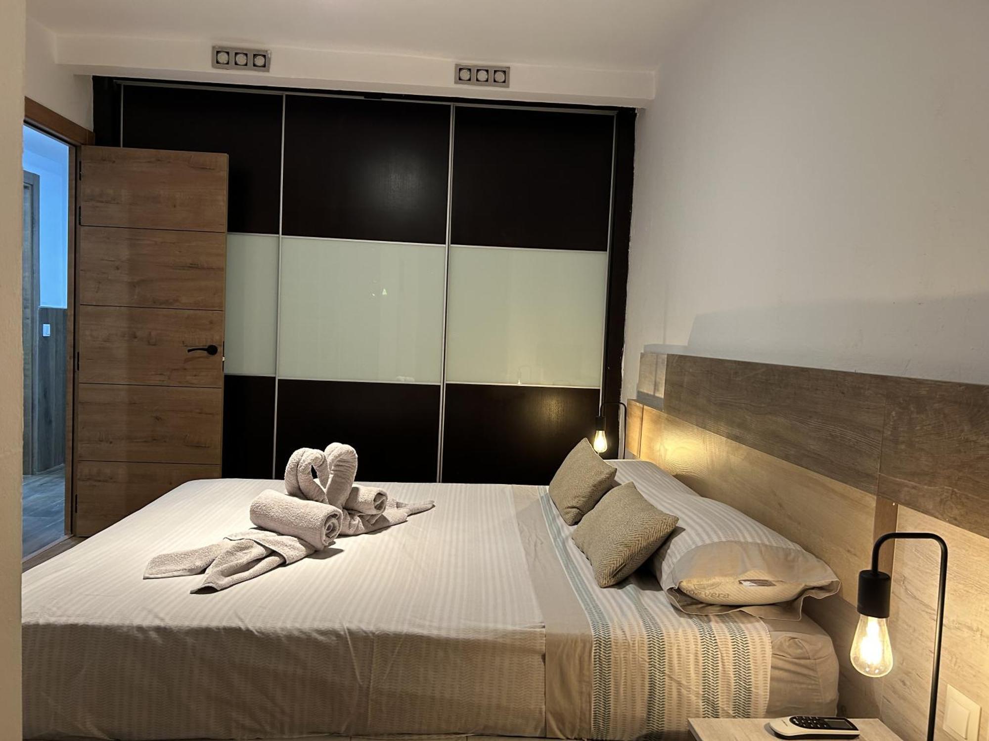 Lujo a tu alcance con spa y garaje pleno centro Huelva Exterior foto